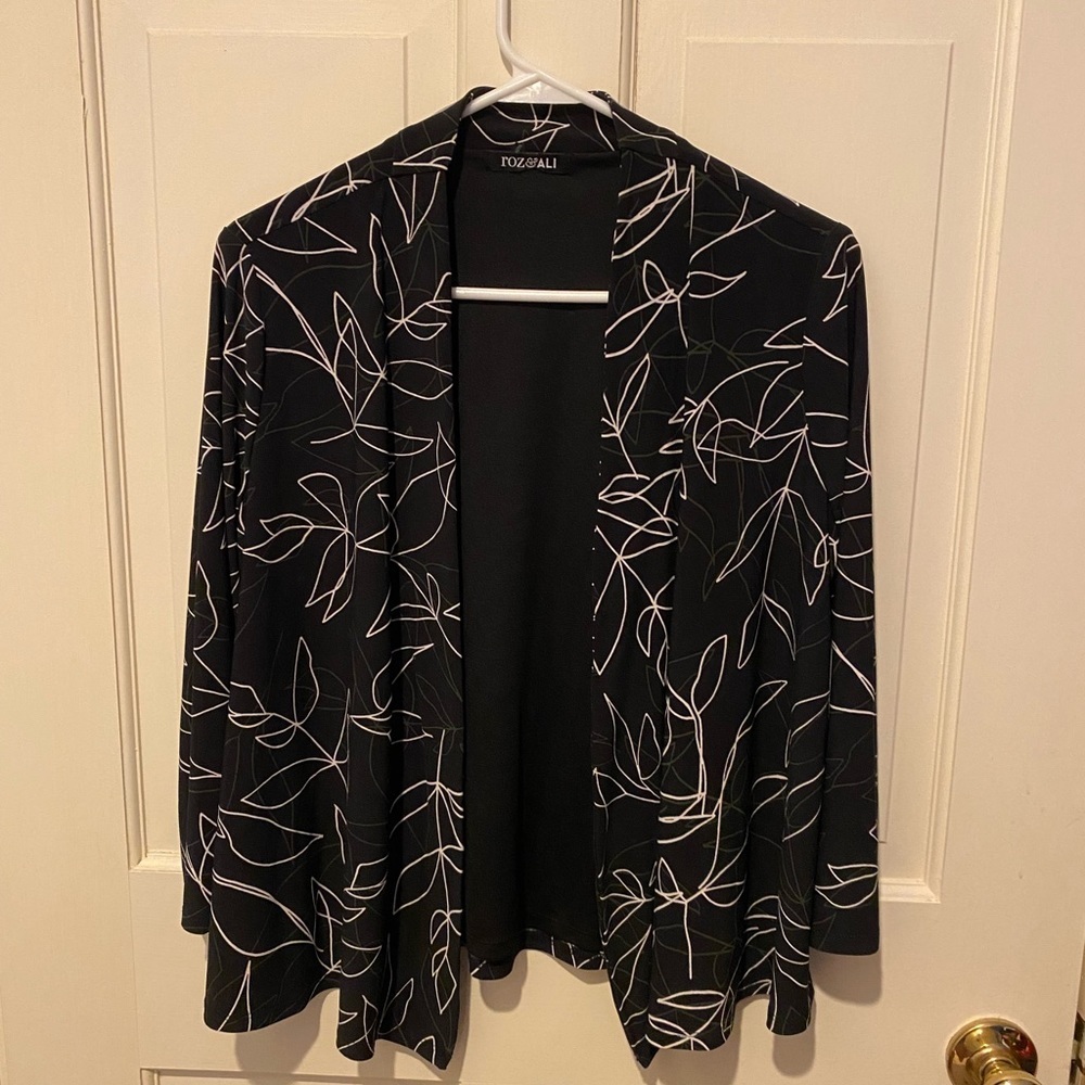 Roz & Ali Black & White Jacket MEDIUM